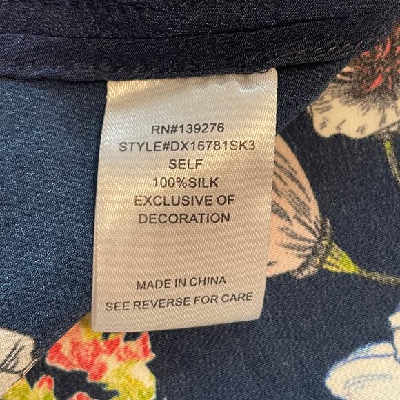 Daniel Rainn 100% Silk Navy Floral Top Womens Size 1X Tasseled Boho Tank - Picture 7 of 10